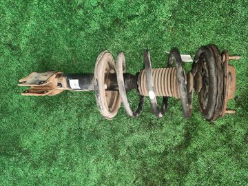 СТОЙКА НА MITSUBISHI CHARIOT GRANDIS N84W 4G64