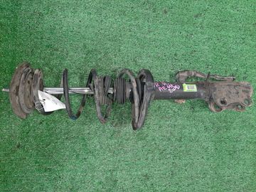 СТОЙКА НА TOYOTA COROLLA AE111 4A-FE