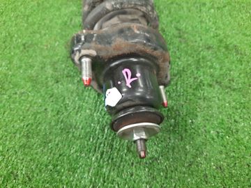 СТОЙКА НА MITSUBISHI LANCER CS2V 4G15