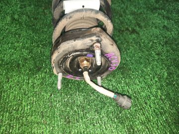 СТОЙКА НА TOYOTA CAMRY ACV30 2AZ-FE