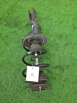 СТОЙКА НА TOYOTA ISIS ZNM10G 1ZZ-FE