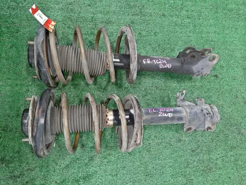 СТОЙКА НА NISSAN SERENA TC24 QR20DE