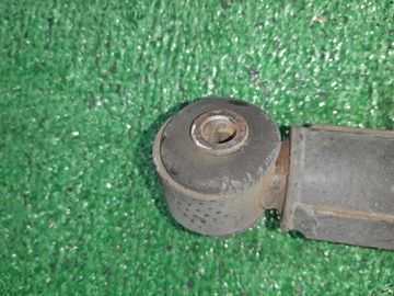 СТОЙКА НА MITSUBISHI OUTLANDER CW5W 4B12