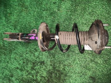 СТОЙКА НА TOYOTA IPSUM ACM21W 2AZ-FE