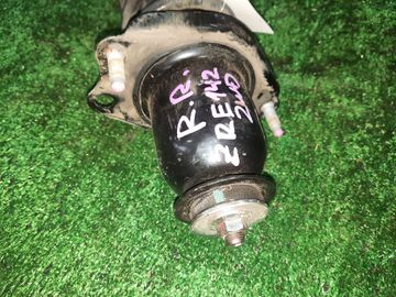 СТОЙКА НА TOYOTA COROLLA FIELDER ZRE142G 2ZR-FE