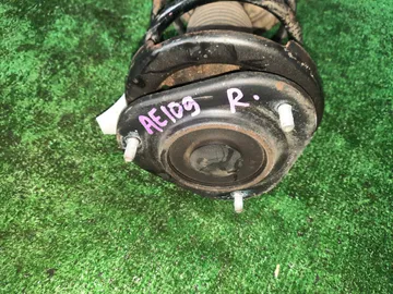 СТОЙКА НА TOYOTA COROLLA AE109 4A-FE