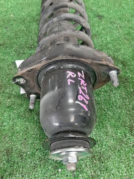 СТОЙКА НА TOYOTA PREMIO ZRT261 3ZR-FE