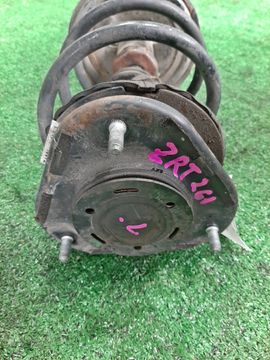 СТОЙКА НА TOYOTA PREMIO ZRT261 3ZR-FE