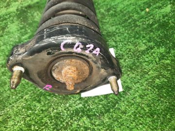 СТОЙКА НА MITSUBISHI MIRAGE DINGO CQ2A 4G15