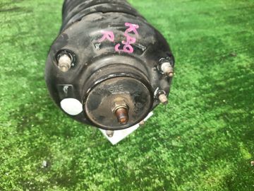 СТОЙКА НА HONDA LEGEND KA9 C35A