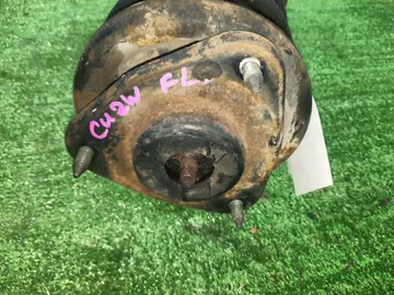 СТОЙКА НА MITSUBISHI AIRTREK CU2W 4G63