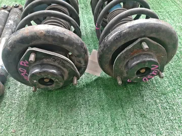 СТОЙКА НА NISSAN PRESAGE NU30 KA24DE