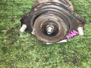 СТОЙКА НА SUBARU LEVORG VM4 FB16