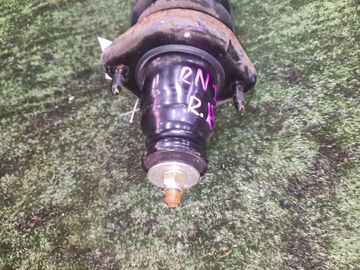 СТОЙКА НА HONDA STREAM RN1 D17A