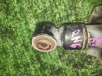 СТОЙКА НА HONDA STREAM RN6 R18A