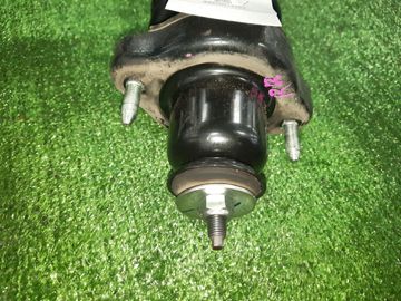 СТОЙКА НА MITSUBISHI OUTLANDER CW4W 4B11