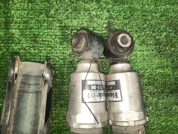 СТОЙКА НА TOYOTA ESTIMA ACR50W 2AZ-FE