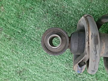 СТОЙКА НА NISSAN AVENIR W11 QG18DE