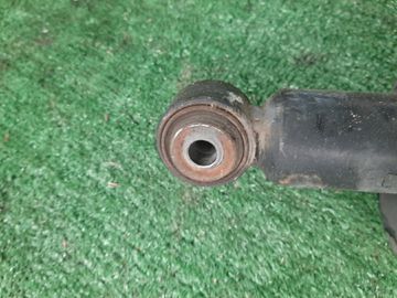 СТОЙКА НА HONDA CIVIC EU3 D17A