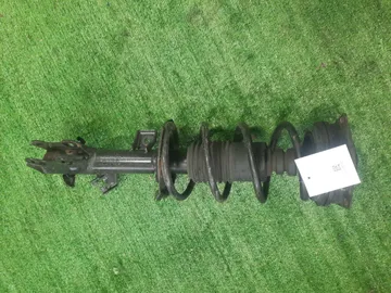 СТОЙКА НА NISSAN CUBE YGNZ11 HR15DE