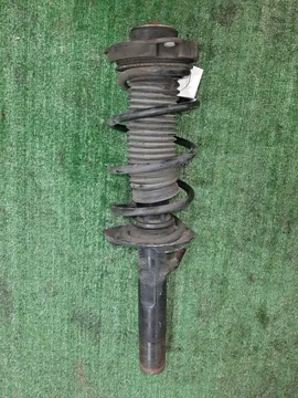 СТОЙКА НА VOLKSWAGEN GOLF 5K1 CBZ