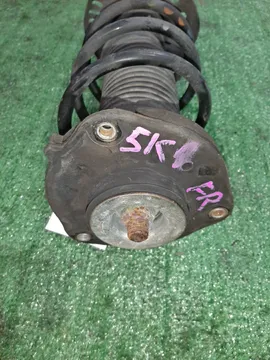 СТОЙКА НА VOLKSWAGEN GOLF 5K1 CBZ