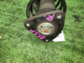 СТОЙКА НА MAZDA AXELA BK5P ZY-VE