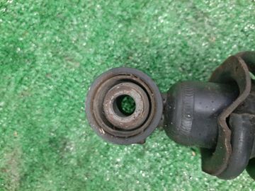 СТОЙКА НА TOYOTA AVENSIS AZT250 1AZ-FSE