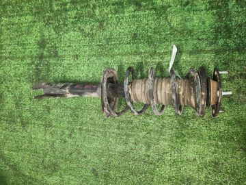 СТОЙКА НА TOYOTA VITZ SCP10 1SZ-FE