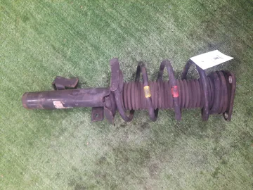 СТОЙКА НА MAZDA AXELA BK5P ZY-VE