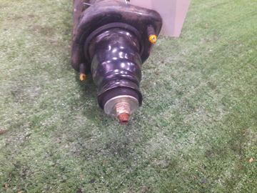 СТОЙКА НА HONDA CIVIC EU3 D17A