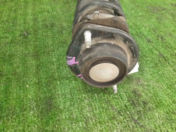 СТОЙКА НА TOYOTA BB QNC21 3SZ-VE