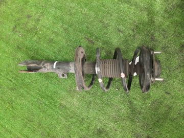 СТОЙКА НА MITSUBISHI RVR GA3W 4B10