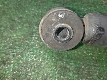 СТОЙКА НА MITSUBISHI RVR GA3W 4B10