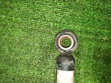 СТОЙКА НА TOYOTA COROLLA ZZE122 1ZZ-FE