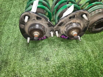 СТОЙКА НА HONDA STEPWGN RK5 R20A