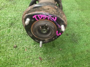 СТОЙКА НА SUZUKI ESCUDO TD54W J20A