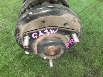 СТОЙКА НА MITSUBISHI RVR GA3W 4B10