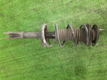 СТОЙКА НА TOYOTA BB NCP31 1NZ-FE