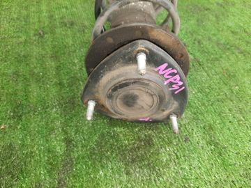 СТОЙКА НА TOYOTA BB NCP31 1NZ-FE