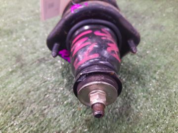 СТОЙКА НА HONDA STREAM RN1 D17A