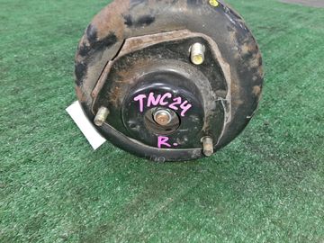 СТОЙКА НА NISSAN SERENA TNC24 QR20DE