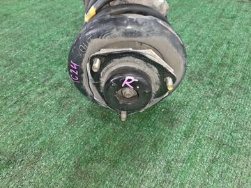 СТОЙКА НА NISSAN SERENA TC24 QR20DE