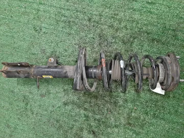 СТОЙКА НА TOYOTA SPRINTER CARIB AE111G 4A-FE