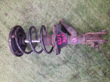 СТОЙКА НА HONDA CIVIC EU1 D15B