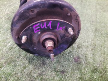 СТОЙКА НА HONDA CIVIC EU1 D15B