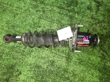 СТОЙКА НА TOYOTA COROLLA  AXIO ZRE142 2ZR-FE