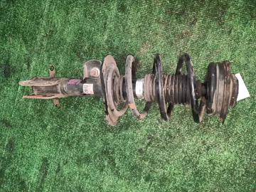 СТОЙКА НА NISSAN LEAF ZE1 EM57