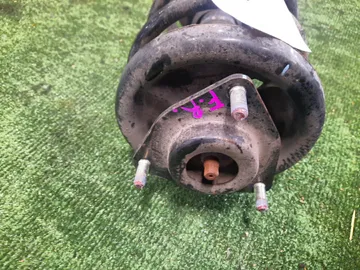 СТОЙКА НА MITSUBISHI DELICA D5 CV1W 4N14