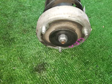 СТОЙКА НА BMW 520I E60